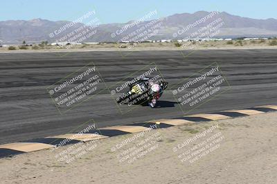 media/Jan-16-2026-CVMA Friday Practice (Fri) [[6f2bf47531]]/5-Racer 4-Trackday1/Session 2 (Bowl)/